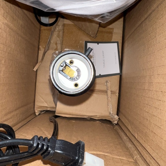 Threshold Table Lamp - Picture 6 of 7